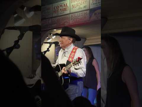 Throwback to this iconic performance of quot;How #39;Bout Them Cowgirlsquot; at #GrueneHall! #CountryMusic