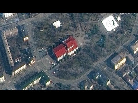 Кто обстрелял драмтеатр в Мариуполе?