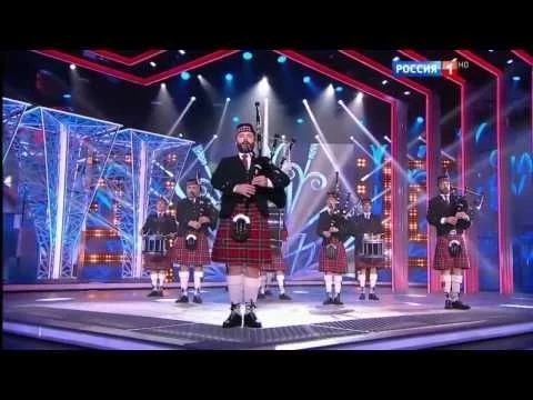 Pipe and Drums by Russian Musicians