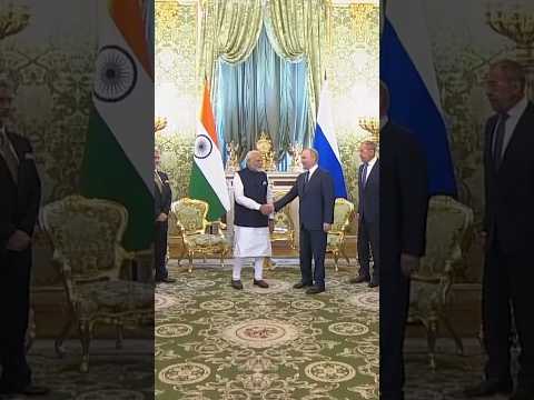 Putin Meets India#39;s Modi at Kremlin