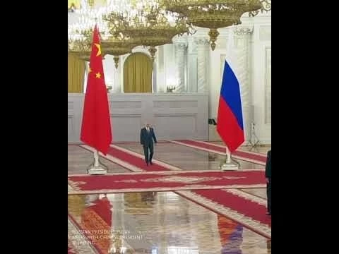 Russian President Putin meets with Chinese President Xi Jinping