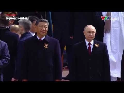 Tổng thống Putin và lãnh đạo các nước tham dự Lễ đặt vòng hoa tại mộ chiến sỹ vô danh| VTV24