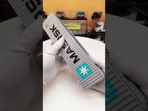Shipping Container Scale Models (MAERSK) #container #scalemodel #diecast