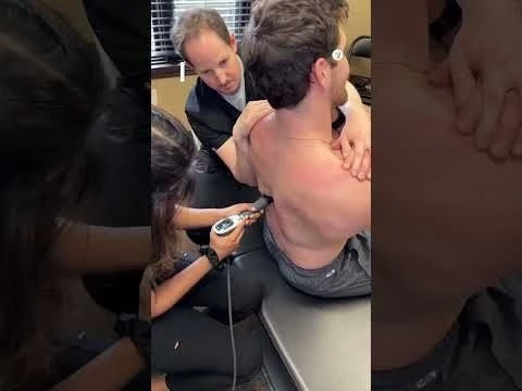 How to relieve middle back pain without stretching or exercise