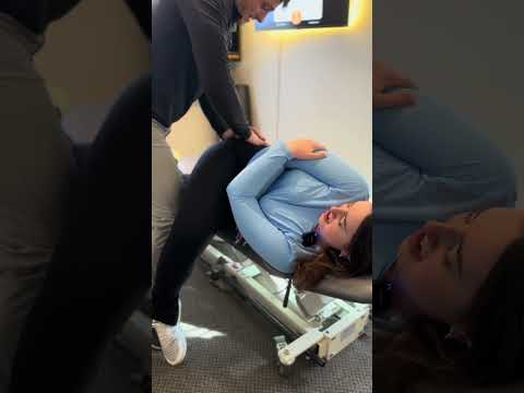 #Chiropractic Low Back  Hips Treatment #chiropractor #manualtherapy #asmr #shorts