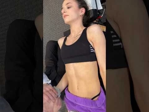 Unclogged Her Guts #asmr #stomach #chiropractic #pennsylvania #munich