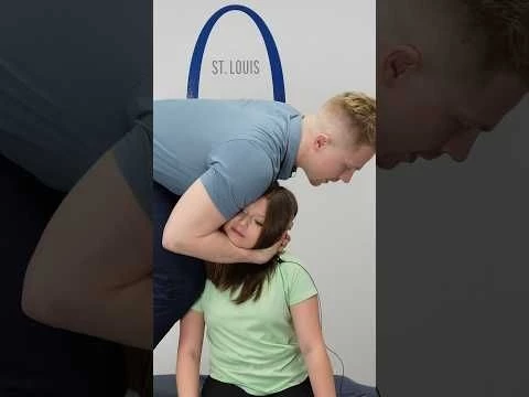 Her Midback Was Jacked Up! #chiropractor #backpain #neckpain #headaches