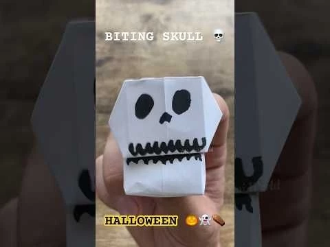 EASY BITING SKULL ORIGAMI HALLOWEEN STEP BY STEP | DIY PAPER SKULL ORIGAMI | HALLOWEEN THEME CRAFT