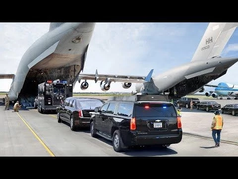 How the US Secret Service is Transporting US President’s Massive Motorcade
