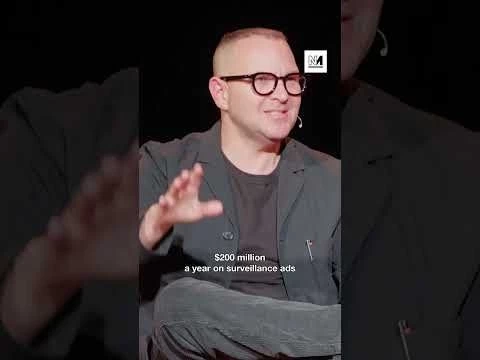 How Facebook Became Sh*t