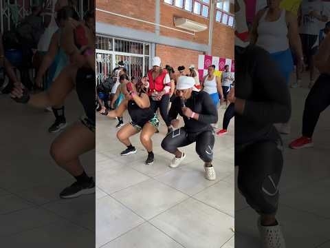 Dance Workout for Growing GLUTES @AeroFitSA @AerofitsaClips @aeroboxsa @nyawolomshini21