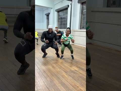 Grow your GLUTES with The King Of Squats @AeroFitSA @AerofitsaClips @aeroboxsa ​⁠