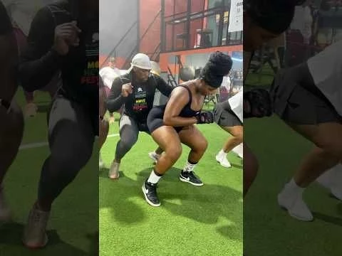 Grow GLUTES with this WORKOUT @AeroFitSA @AerofitsaClips @nyawolomshini21