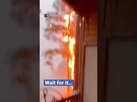 Lightning strikes too close for comfort in Mount Ida, Arkansas, on March 31, 2023