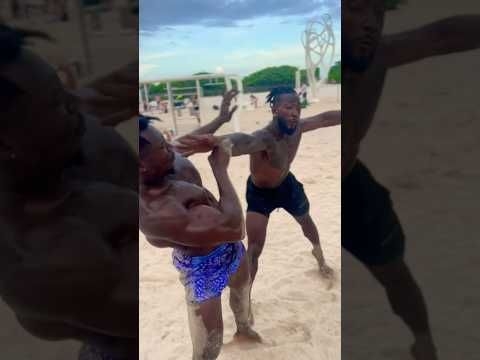 Goku vs Broly @BrolyGainz007 @gokupump